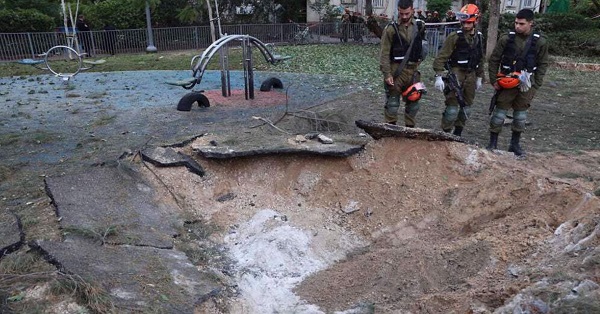 ইসরাইলে ক্ষেপণাস্ত্র হামলার পর বার্তা ইয়েমেনের,গাজার ‘মুজাহিদিনদের স্যালুট’