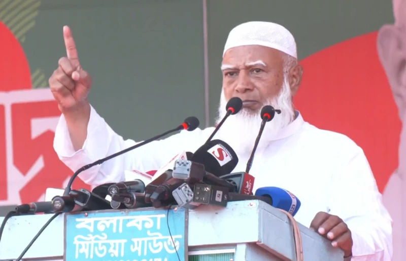 তারা ক্ষমতায় গেলে মানুষ নিরাপদে থাকতে পারবে না—বিএনপিকে ইঙ্গিত করে জামায়াত আমির