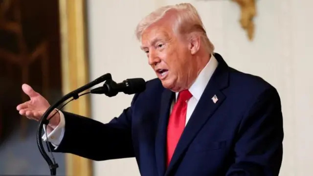 হরমুজ প্রণালি স্থায়ীভাবে খুলে দিচ্ছি, চীন এতে খুশি: ডোনাল্ড ট্রাম্প