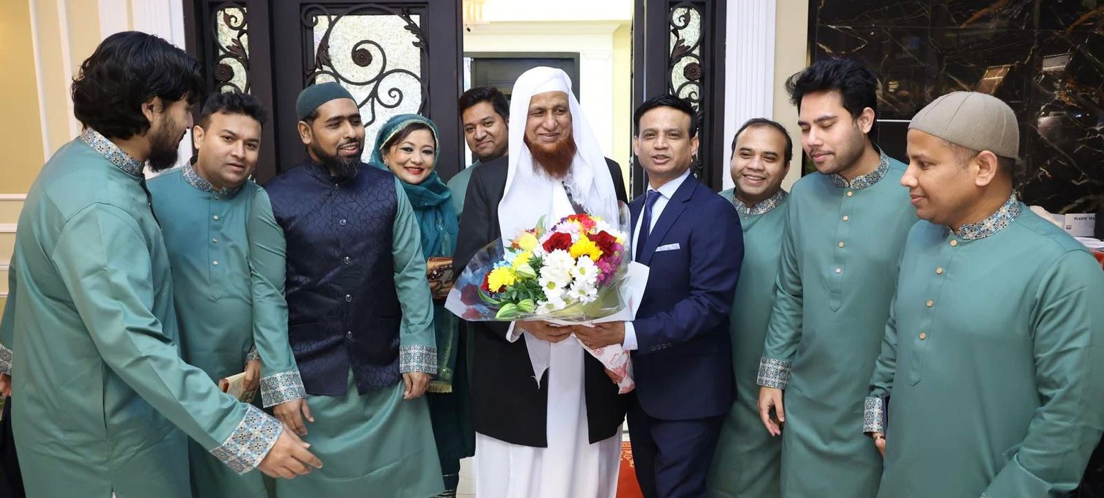 নিউইয়র্কে ডিজিটাল ওয়ান ট্র্যাভেলস ও বাংলা ট্র্যাভেলসের ইফতার ও দোয়া মাহফিল