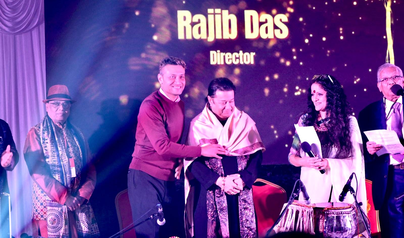 লন্ডনে নন্দন আর্টসের আয়োজনে ঐতিহাসিক ‘লন্ডন গজল নাইট ২০২৫’ অনুষ্ঠিত