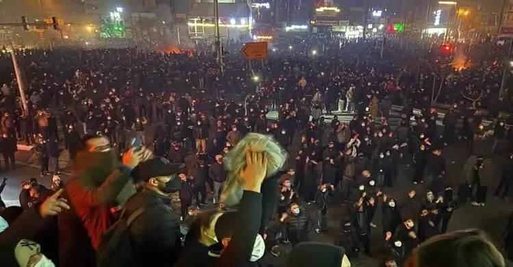 ইরানে একাধিক এয়ারলাইন্সের ফ্লাইট বাতিল