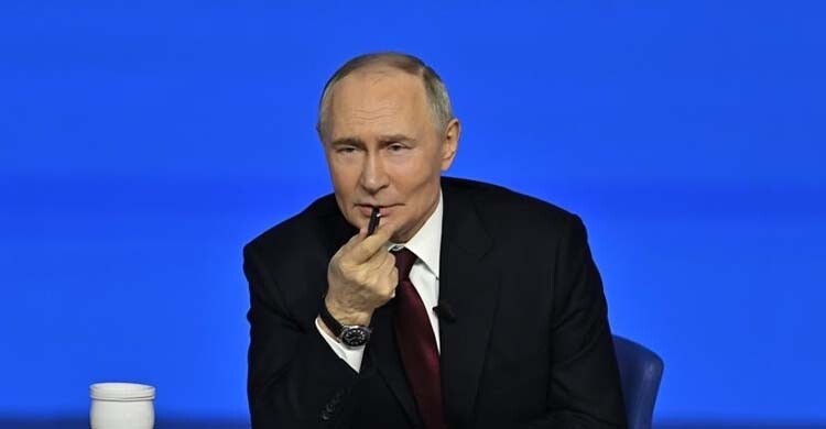 টেলিগ্রাম অ্যাপের ঝুঁকি নিয়ে সেনাদের পরামর্শ দিলেন পুতিন