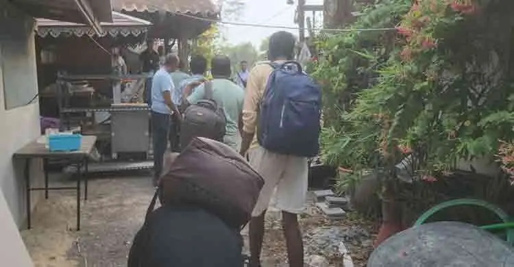 থাইল্যান্ডে রিসোর্ট থেকে ২১ বাংলাদেশি ও ১জন মিয়ানমারের নারী গ্রেফতার