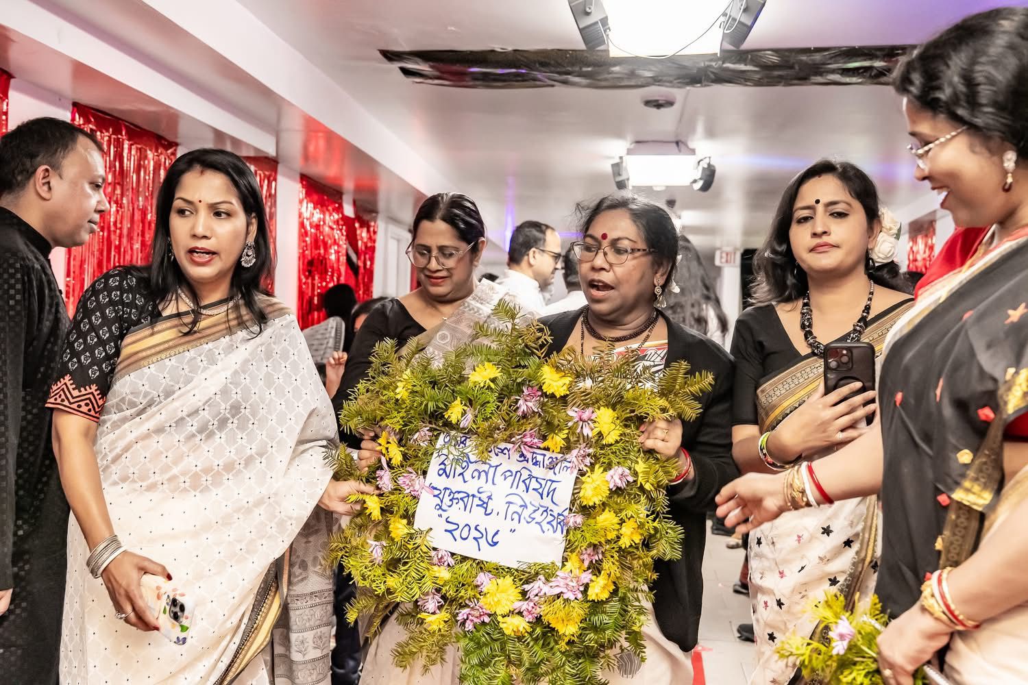 আন্তর্জাতিক নারী দিবস: সাহস, মানবতা ও আলোর পথচলায় নারীর অবদান