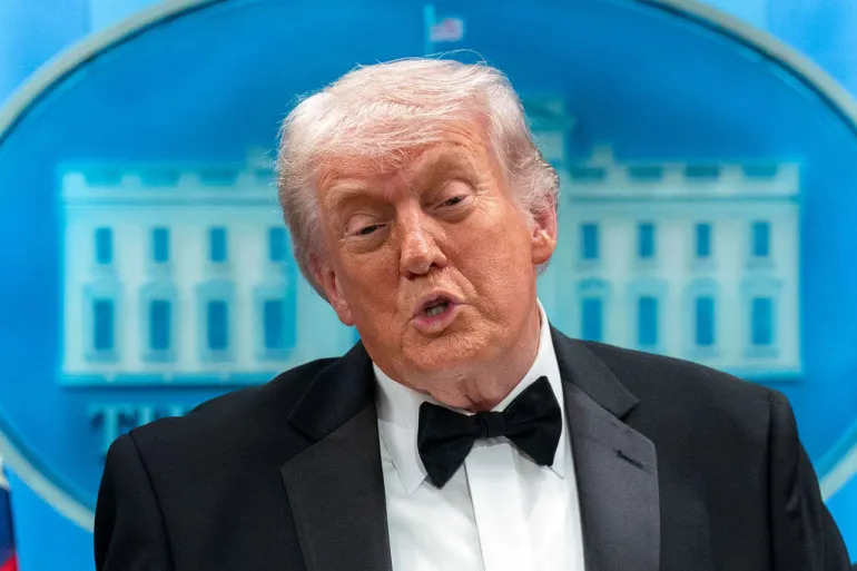 আরব আমিরাতের ওপেক ছাড়ার সিদ্ধান্তকে স্বাগত জানিয়েছেন ডোনাল্ড ট্রাম্প