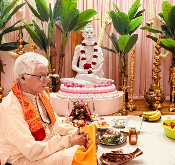 নিউইয়র্কে ধর্মীয় ভাবগাম্ভীর্য ও মানবকল্যাণের বার্তায় শ্রীশ্রী লোকনাথ ব্রহ্মচারীর ১৩৬তম তিরোধান মহোৎসব অনুষ্ঠিত