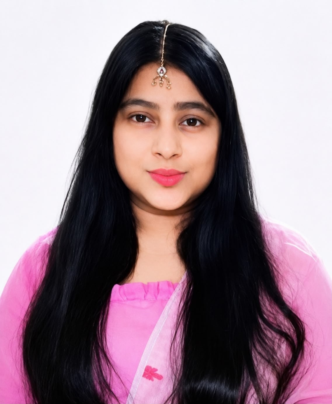 আন্তর্জাতিক সাহিত্যাঙ্গনে উজ্জ্বল নাম শাম্মী তুলতুল, লেখনীতে ছড়াচ্ছেন বাংলাদেশের গৌরব