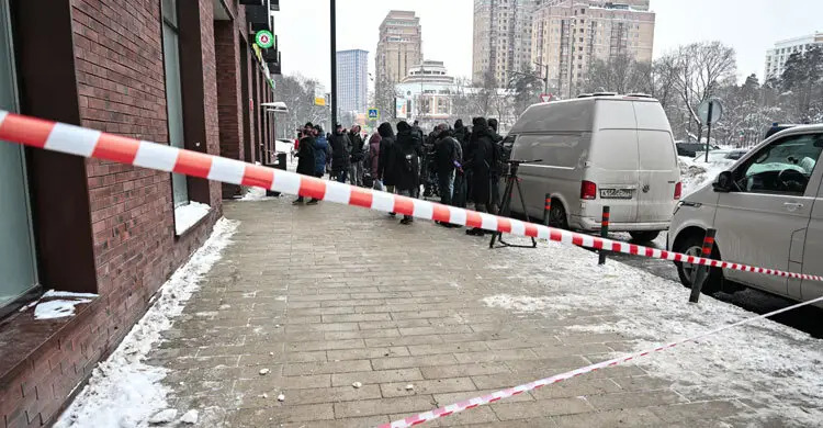 রাশিয়ার মস্কোয় শীর্ষ সামরিক কর্মকর্তা গুলিবিদ্ধ