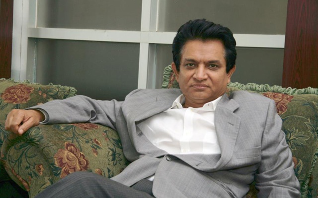 এ কে আজাদের বিরুদ্ধে দুর্নীতি ও দখল-নৈরাজ্যের দ্বিমুখী অভিযোগ: ব্যাংক, এনবিআর ও আরজেএসসিতে ভিন্ন ভিন্ন অডিট—অন্যদিকে পল্লীকবির পৈতৃক জমি দখলের অভিযোগ