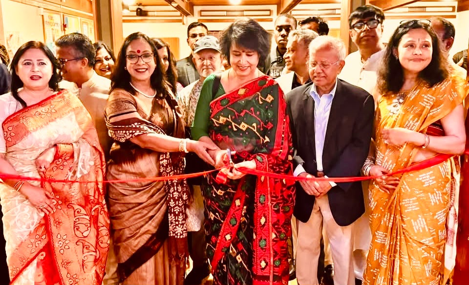 বাংলা ভাষা ও সাহিত্যচর্চার মিলনমেলায় প্রাণের উচ্ছ্বাস: ওয়াশিংটনে দুইদিনব্যাপী ডিসি বইমেলা সম্পন্ন; উদ্বোধনে তসলিমা নাসরিনের ঘোষণা— বাংলা ভাষাই আমার প্রকৃত দেশ