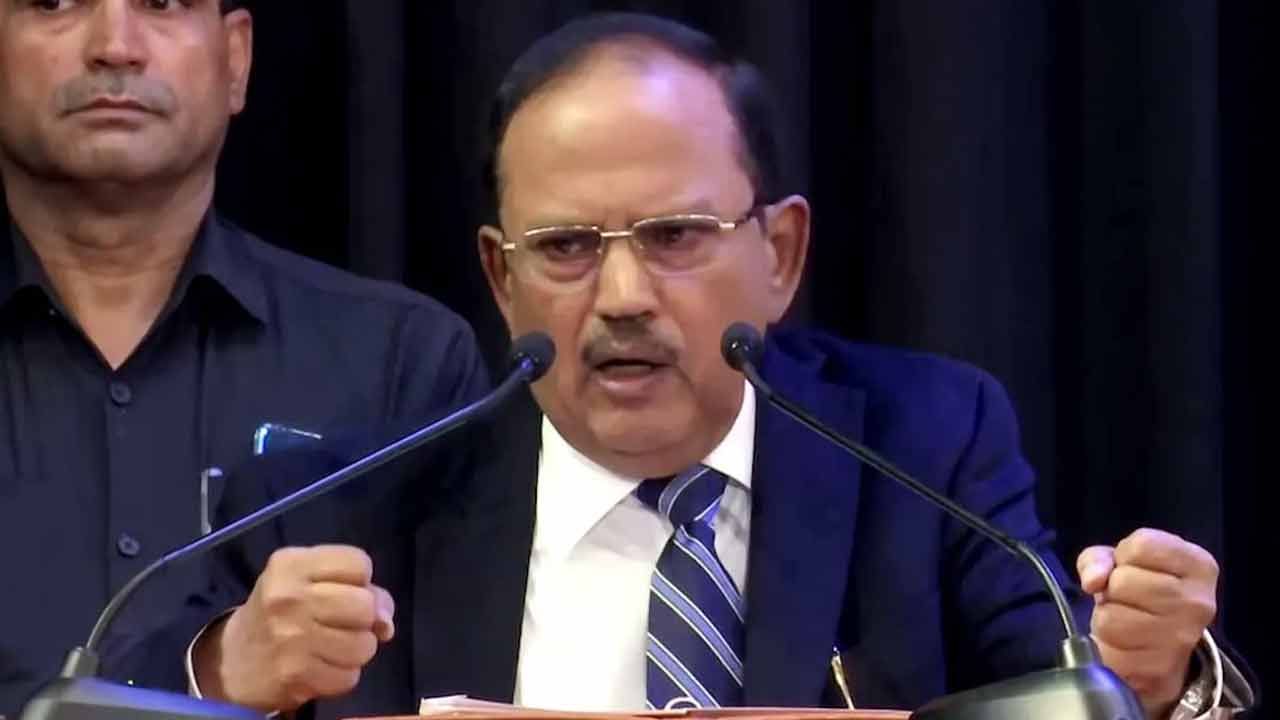 বাংলাদেশ, নেপাল, শ্রীলঙ্কায় সরকার পতনের জন্য দায়ী দুর্বল প্রশাসন: দাবি অজিত দোভালের