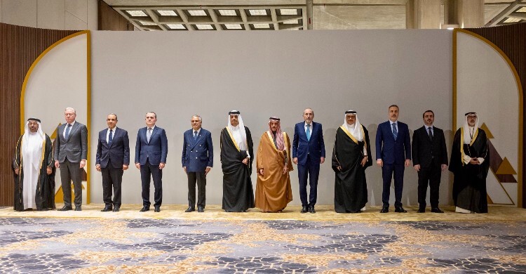 ইরানকে অবিলম্বে হামলা বন্ধের আহ্বান জানিয়েছে ১২ মুসলিম দেশ