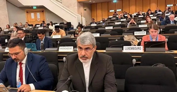 নৌ অবরোধ না তুললে যুক্তরাষ্ট্রের সঙ্গে আলোচনায় বসবে না ইরান: আলি বাহরেইনি