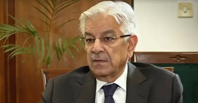 আফগানিস্তান থেকে পাকিস্তানের বিরুদ্ধে ‘যুদ্ধ’ চালাচ্ছে ভারত : খাজা আসিফ