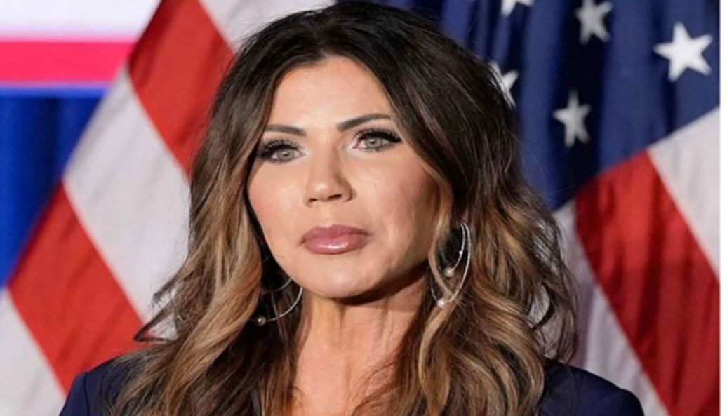 হোমল্যান্ড সিকিউরিটি মন্ত্রী ক্রিস্টি নোয়েমকে সরিয়ে দিলেন ডোনাল্ড ট্রাম্প , দায়িত্বে আসছেন সিনেটর মার্কওয়েন মুলিন