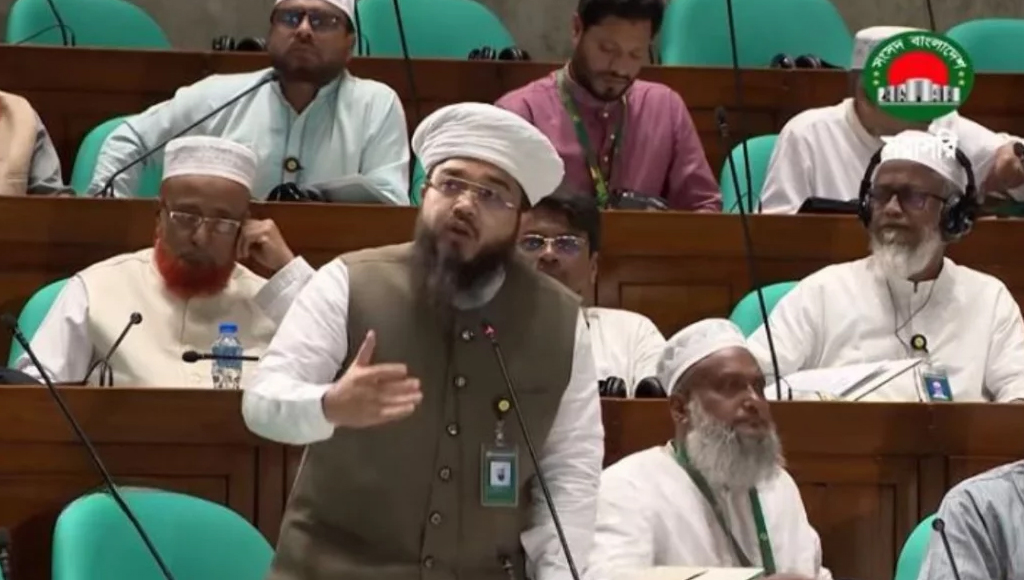 ‘জঙ্গি এমপি’ বলে সম্বোধন করায় পীরজাদা সাইদ উদ্দিন আহমাদ হানজালার  ক্ষোভ